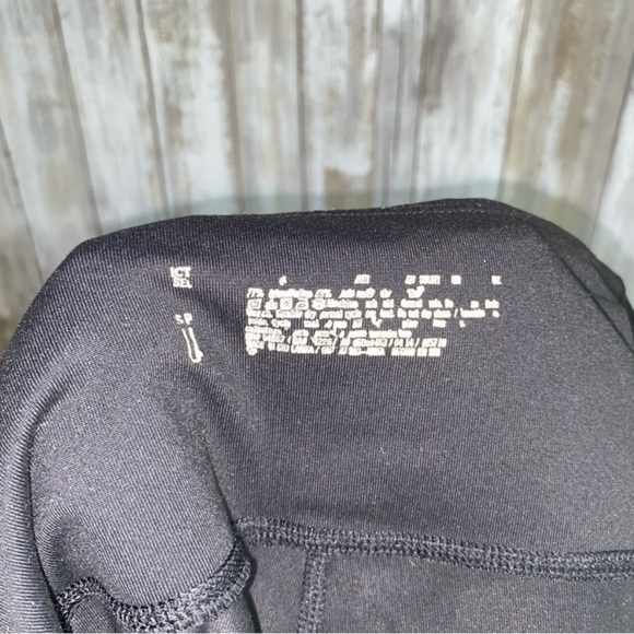 VSX Black Crop Leggings - Picture 5 of 5